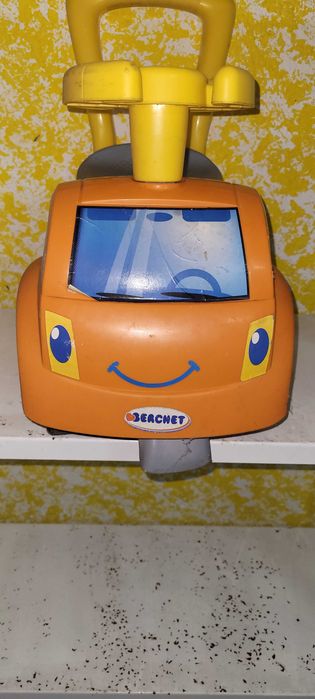 quadriciclo para bebe 2 anos