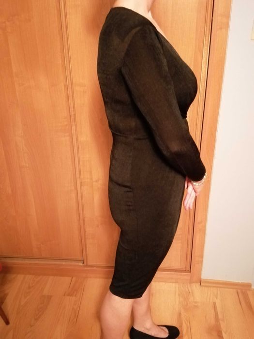 Elegancka sukienka na Każde wyjście 38