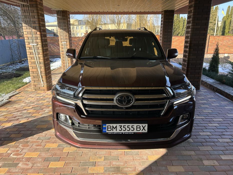 Toyota Land Cruiser 200