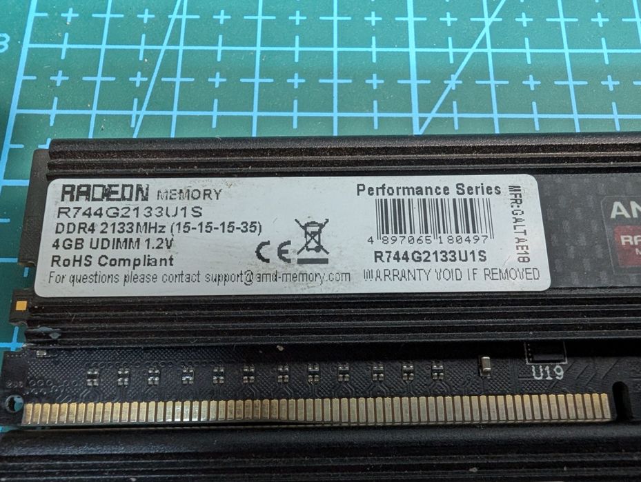AMD Radeon memory ddr4  4 GB 2133MHZ