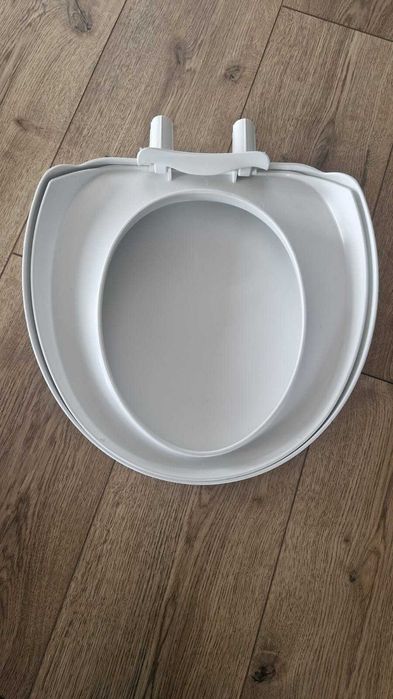 Deska sedesowa do toalety w kamperze C400 - Thetford