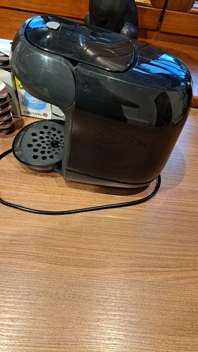 Ekspres na kapsułki Jacobs Tassimo +zestaw kaw