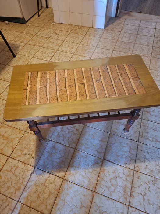 Mesa de centro antiga