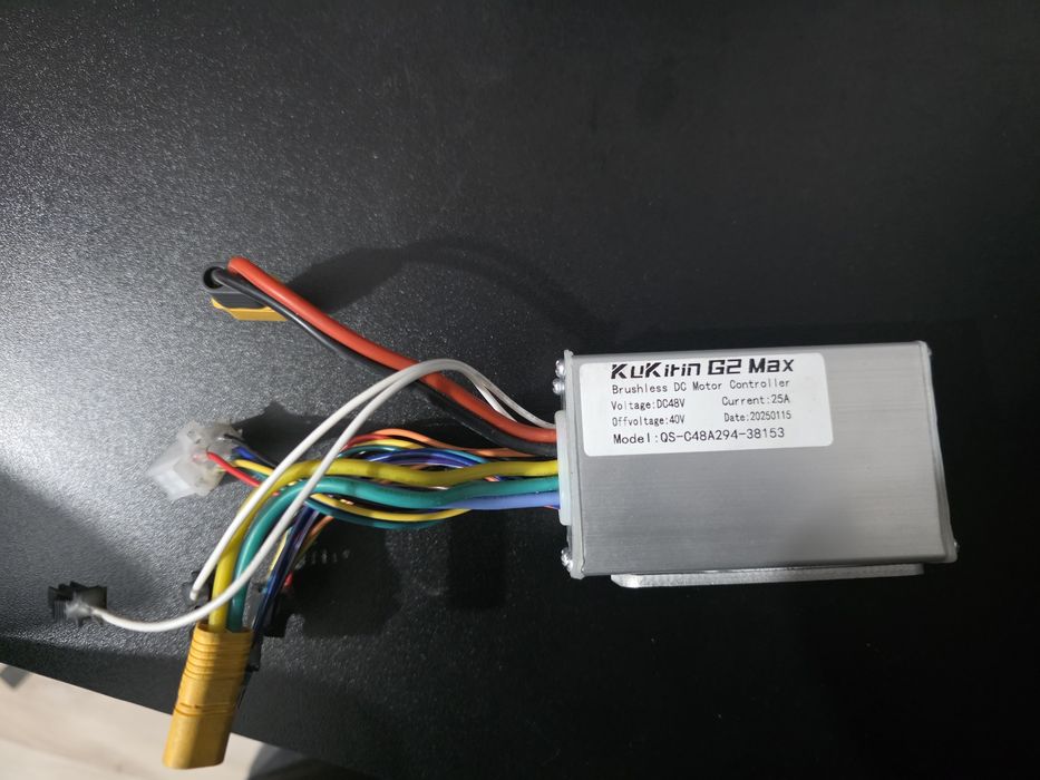 Sprzedam hulajnogę elektryczną Kukirin g2 max opis