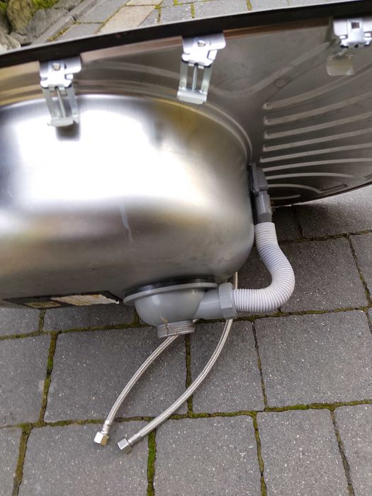 zlewozmywak z baterią