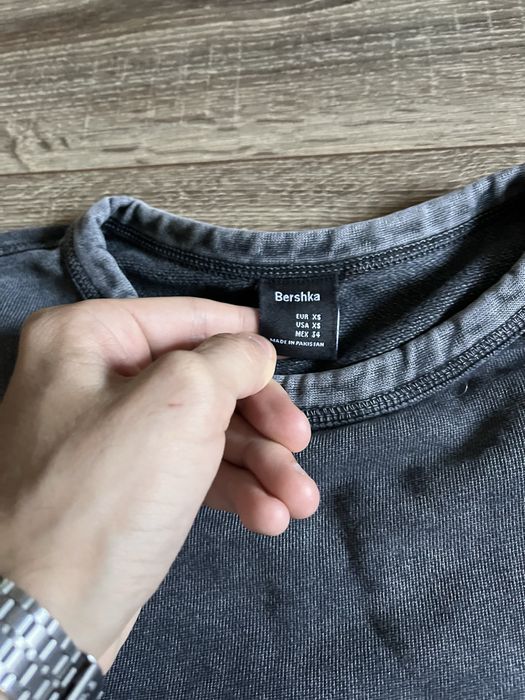 Широка Графітова Майка від Bershka Y2K