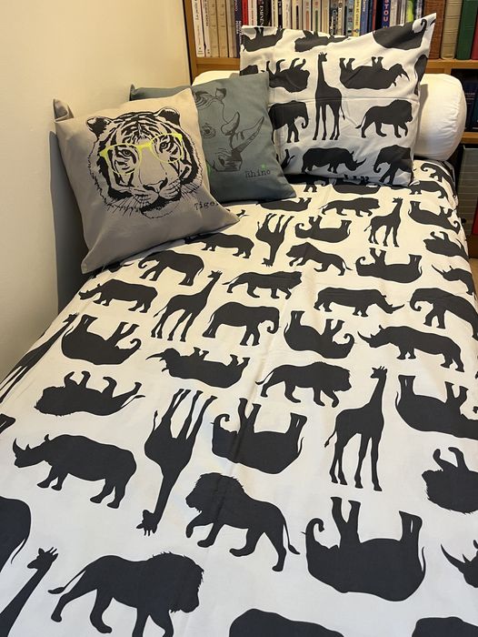 2 capas edredão com 2 fronnhas + 2 capas almofadas