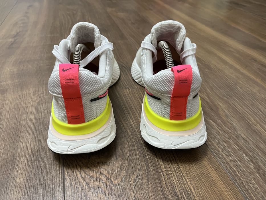 Чоловічі кросівки Nike React Infinity Run Fk 2 White DJ5395-100 Розмір EU 42.5, устілка 27 см