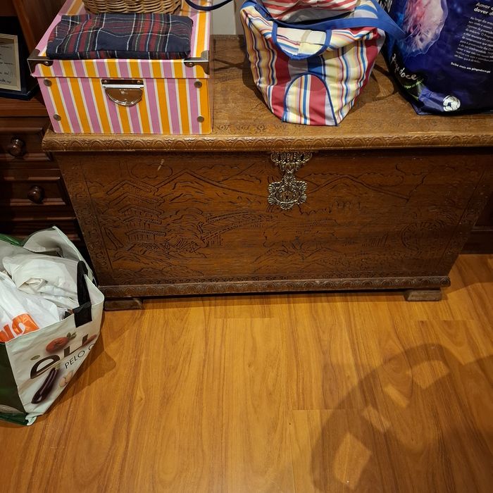 Vendo 2 arcas para roupa