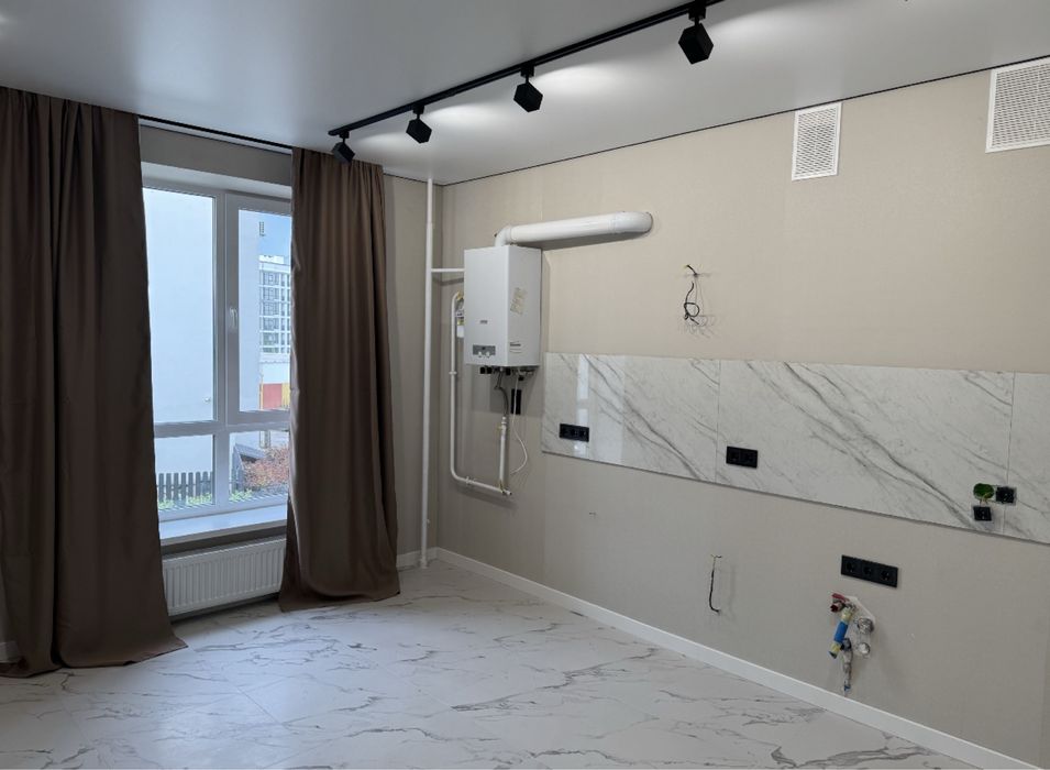 Хотів ЖК Емоція 1к квартира 2 поверх Єсертифікат