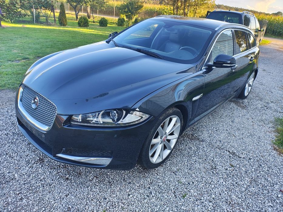 Jaguar XF