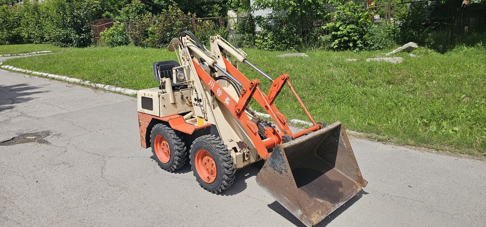 Навантажувач Міні Японський Kobelko SK04