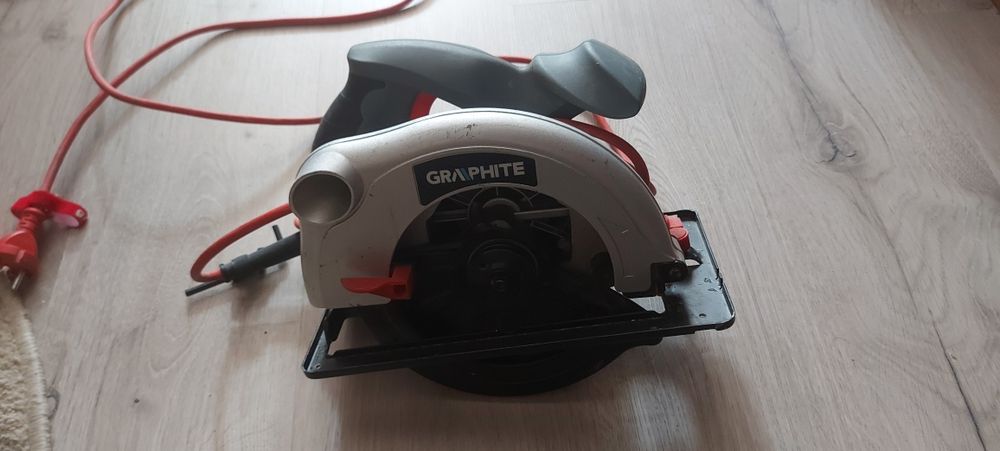 Pilarka tarczowa Graphite 58G486 1200W (Głębokość