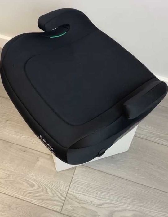 Автомобільний бустер автокрісло з підсклянником isofix