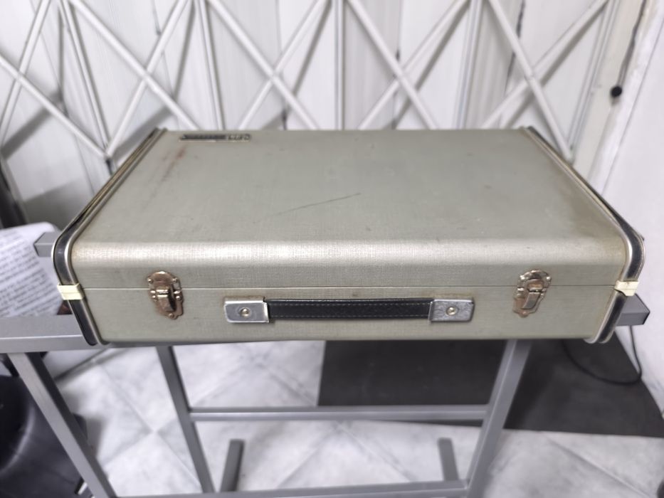 Gira discos TAKT ST 28N DE 1950