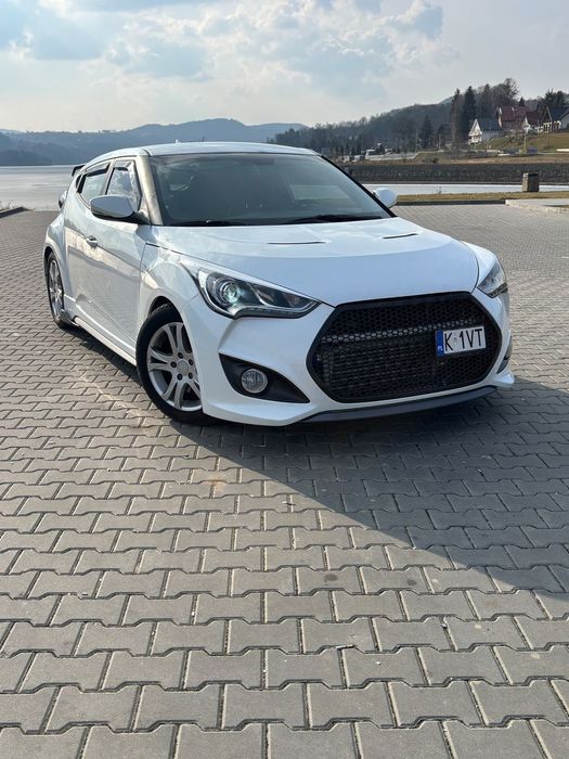 Hyundai Veloster Hyundai Veloster