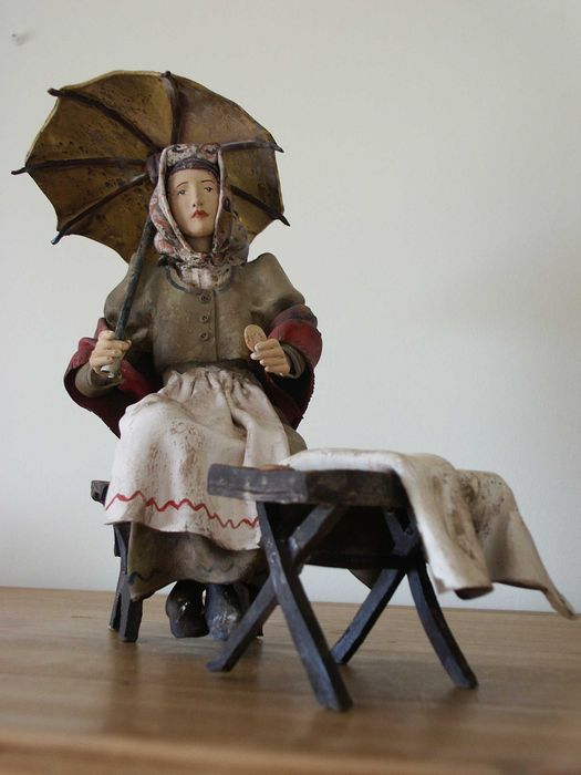 Estatueta de barro - bolachinhas