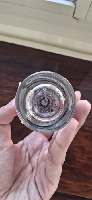 Perfume Stradivarius nr. 15 Our Essence (versão antiga)