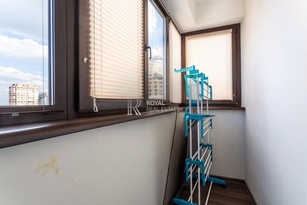 Продаж Квартири 3к 130м2 ЖК Панорама на Печерську Укриття Генератор