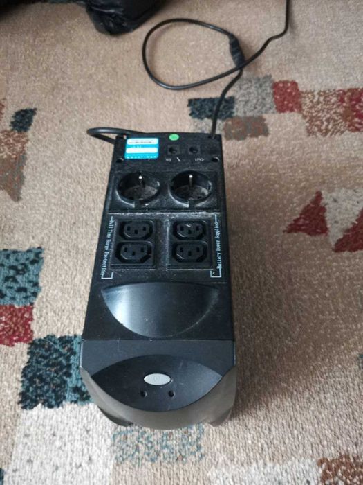 Источник бесперебойного питания Ups , можно использовать как инвертор