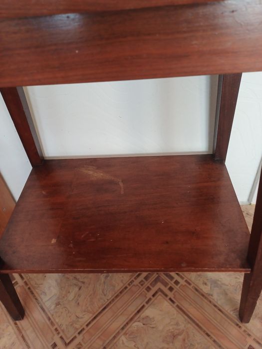Stolik  PRL pod tv