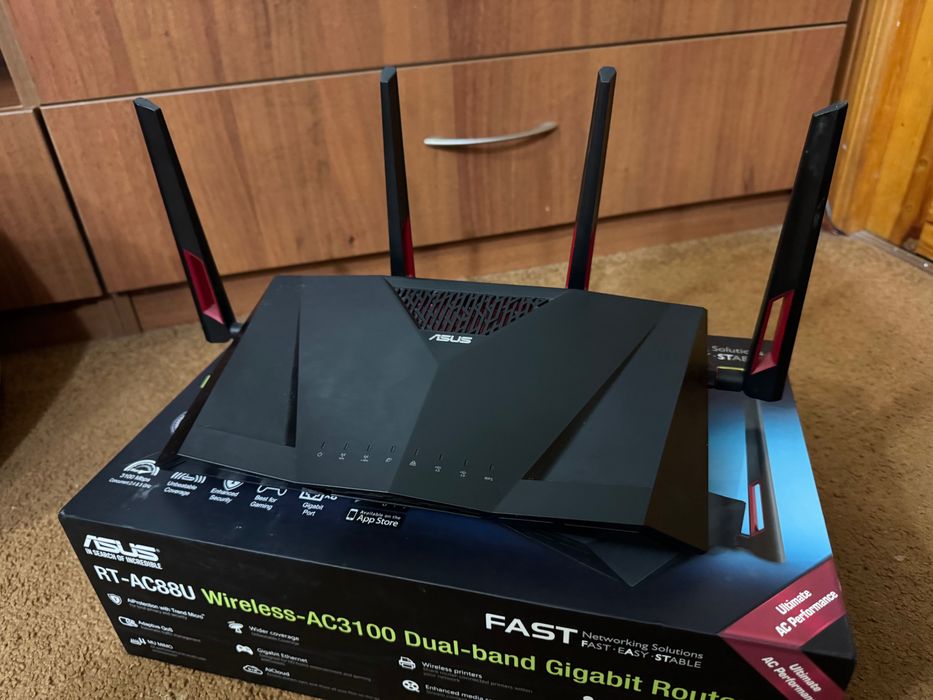 Потужний ігровий роутер Asus RT-AC88U (AC3100) – 8 портів