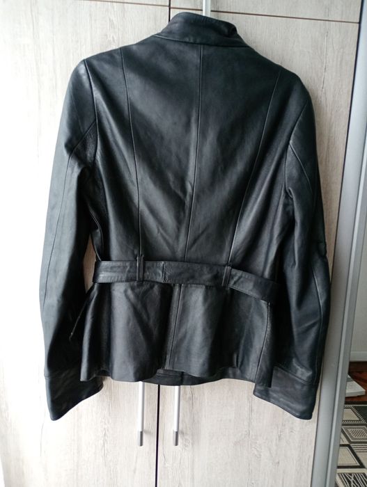 Шкіряна куртка М