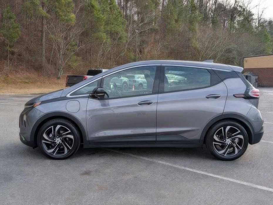 Chevrolet Bolt EV 2LT      2023