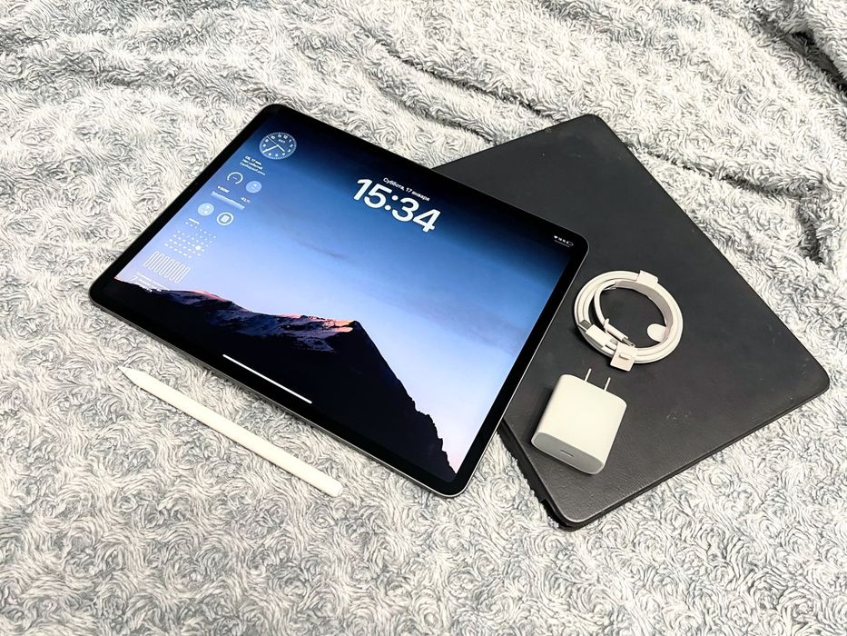 IPad Pro 12.9’ (3 gen) 64 gb, wi-fi + подарки! А1876