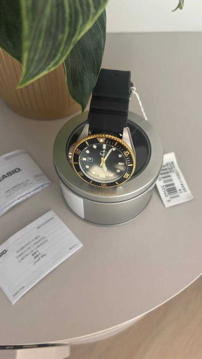 Zegarek Casio Nowy 200m Waterproof