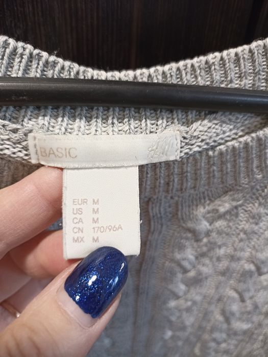 Свитер женский,брендовый HM