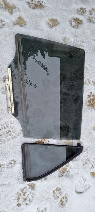 Szyba lewy tył+trójkąt Suzuki sx4 s-cross 2013-