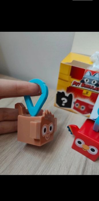 Brinquedo "Pet Simulator" McDonald’s – Novo