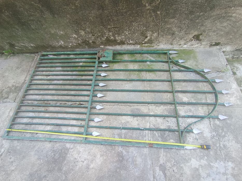 Portão  de ferro
