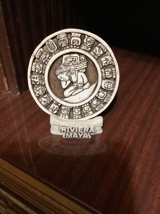 Календарь майя на подарок.