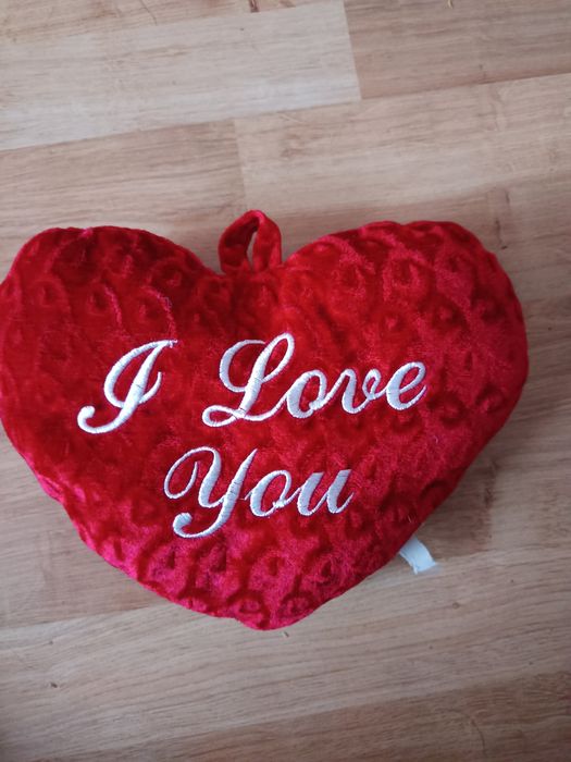 Nr280) serce z zawieszką Walentynki czerwone