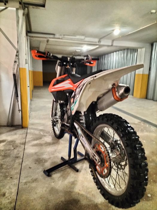 Ktm 250 sx-f motocross