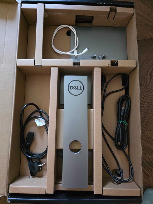 Monitor Dell U2721DE IPS