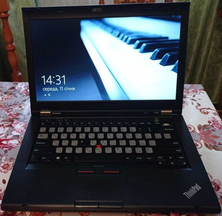 Ноутбук LENOVO ThinkPad