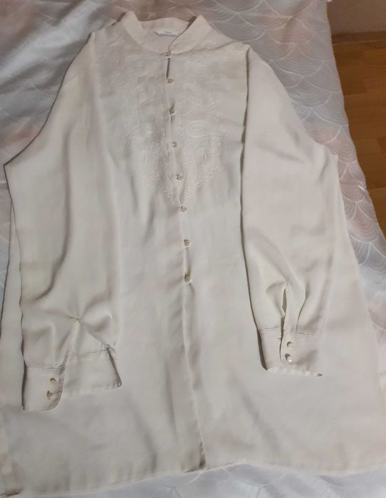 Biała bluzka damska