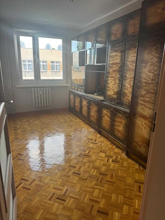 Mieszkanie trzypokojowe 49,8m2 środkowe I piętro