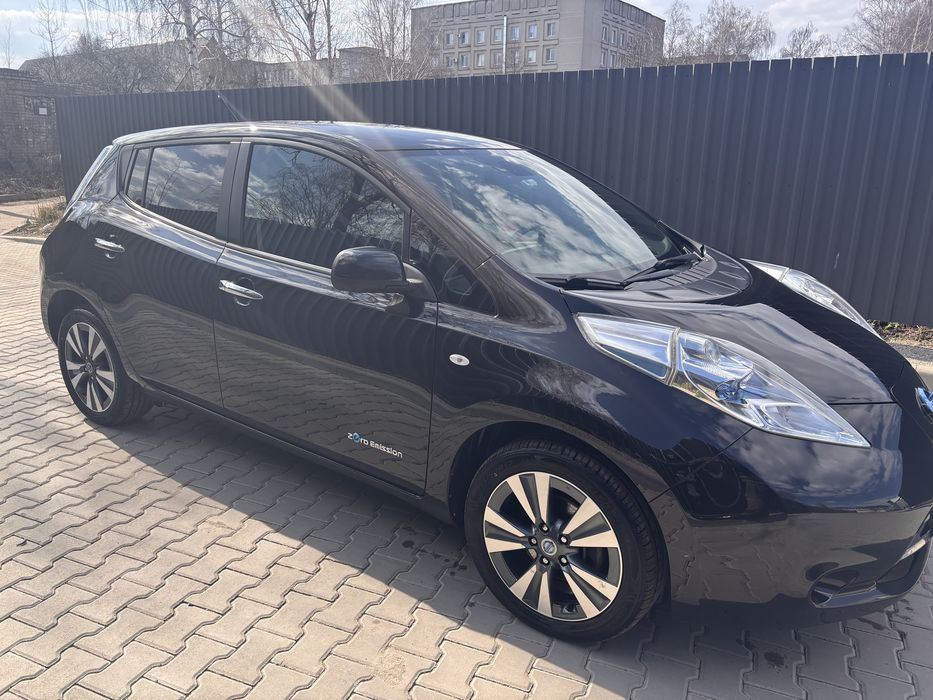 Nissan Leaf Tekhna