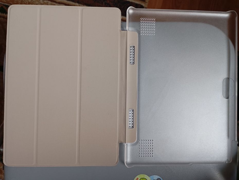 Чохол на планшет 10 дюймов-120 грн.