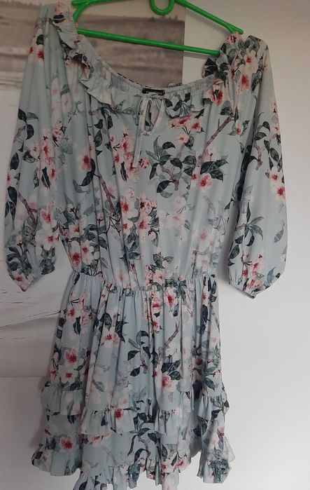Sukienka kwiaty r. M/L