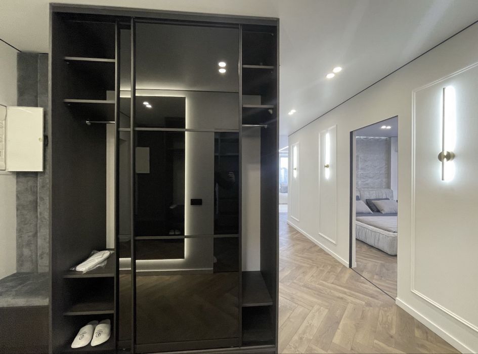 Продаж 3-х кімнатної квартири з сучасним ремонтом і технікою