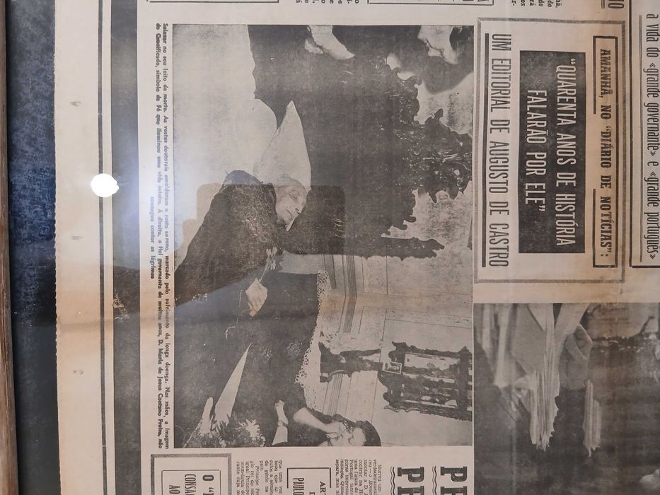 Jornal Diário de notícias 1970 morte Salazar, RARO emoldurado completo
