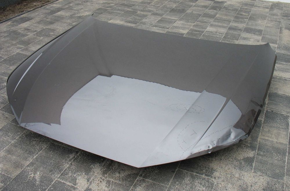 Audi A4 B9 maska pokrywa silnika Opis