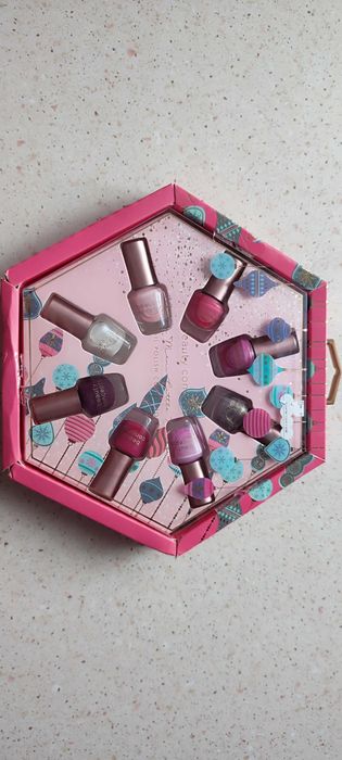 Zestaw lakierów do paznokci marki Beauty concept