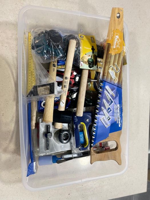 Ferramentas diversas para trabalhar nunca usada como nova