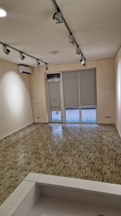 Оренда комерційного приміщення. Під магазин чи офіс. Пасічна